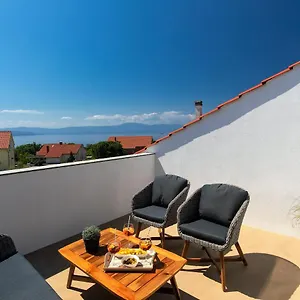 Bellmar , Njivice Kroatien